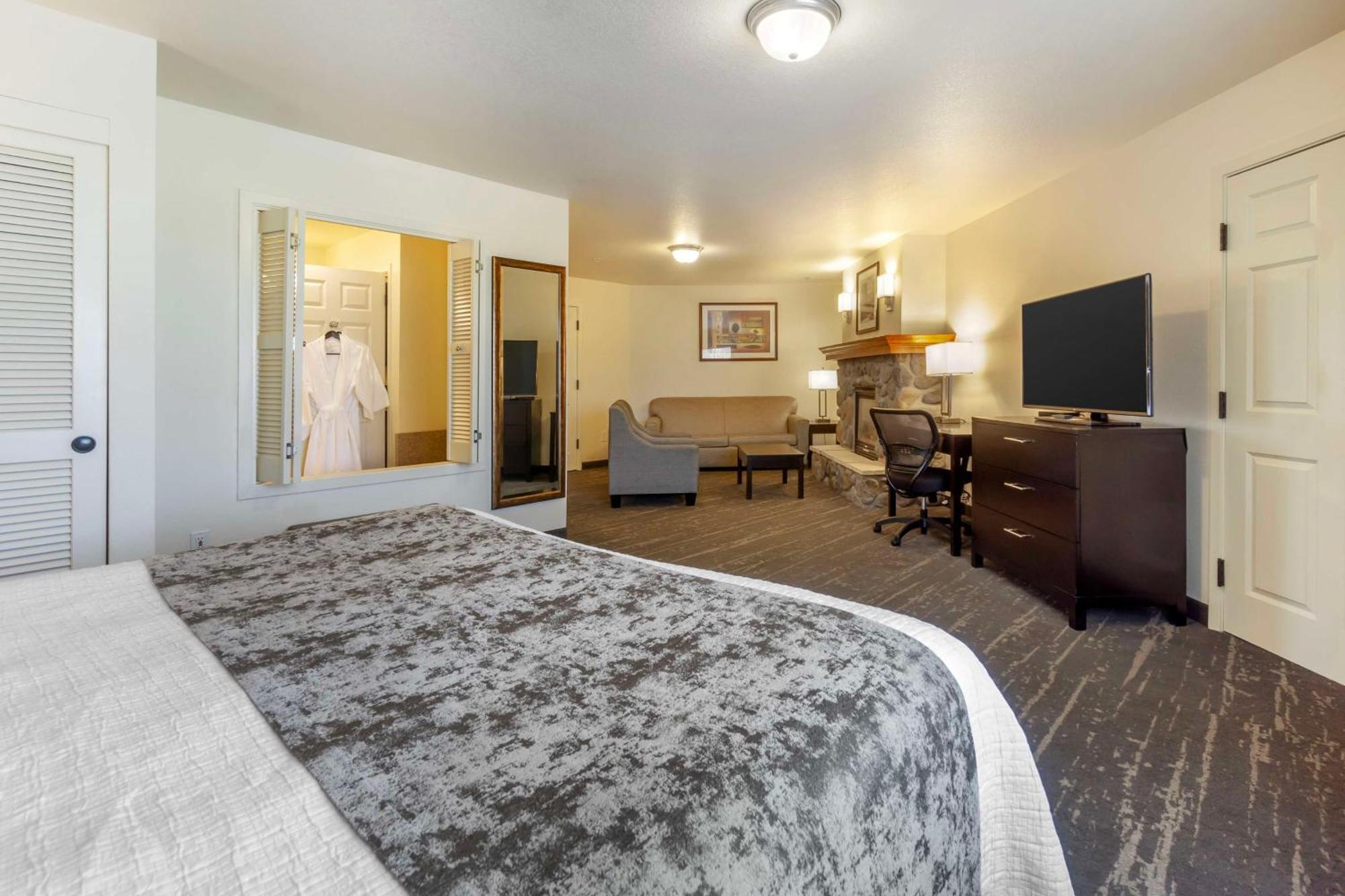 Best Western Plus Edmonds Harbor Inn Kültér fotó